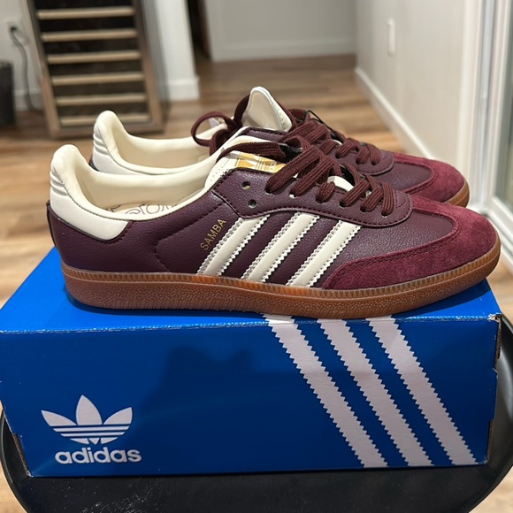 Adidas Samba Maroon Women’s Shoes - Picture 4 of 5